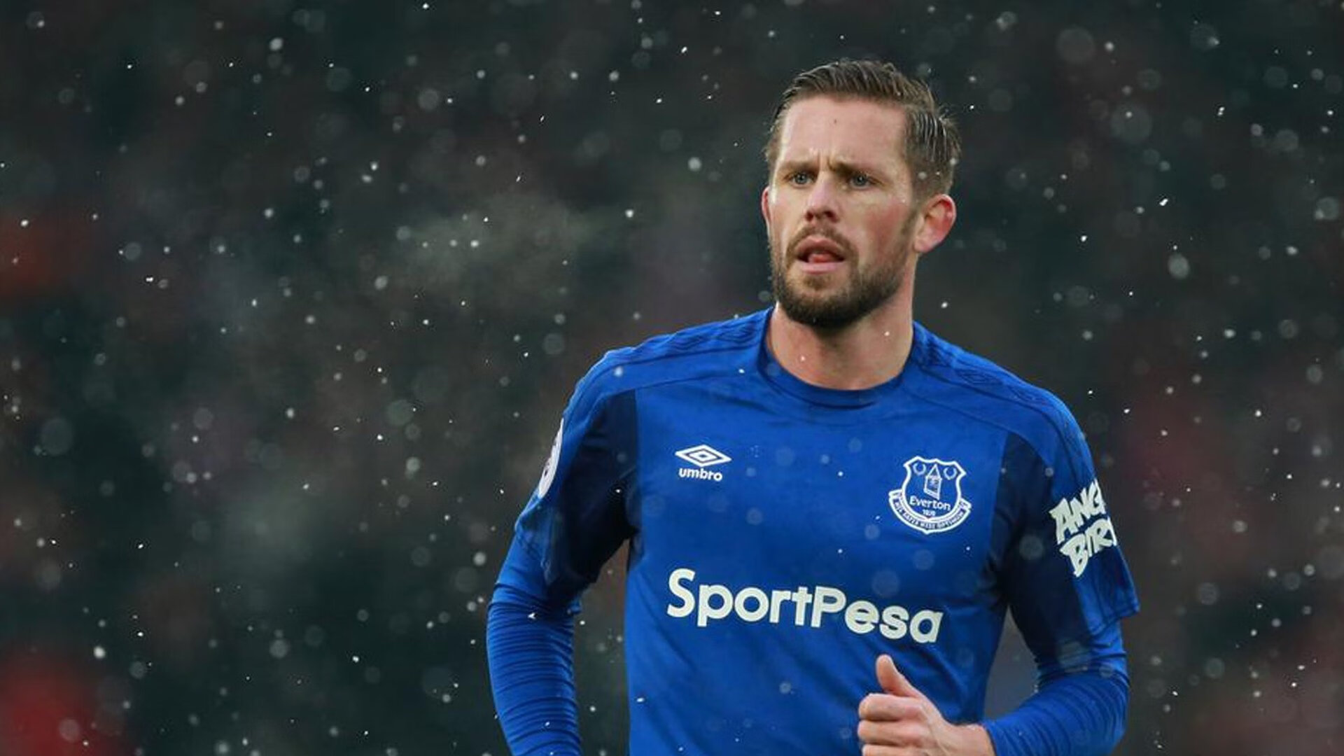 火箭安排模拟季后赛训练提升临场专注度，火箭模拟视频